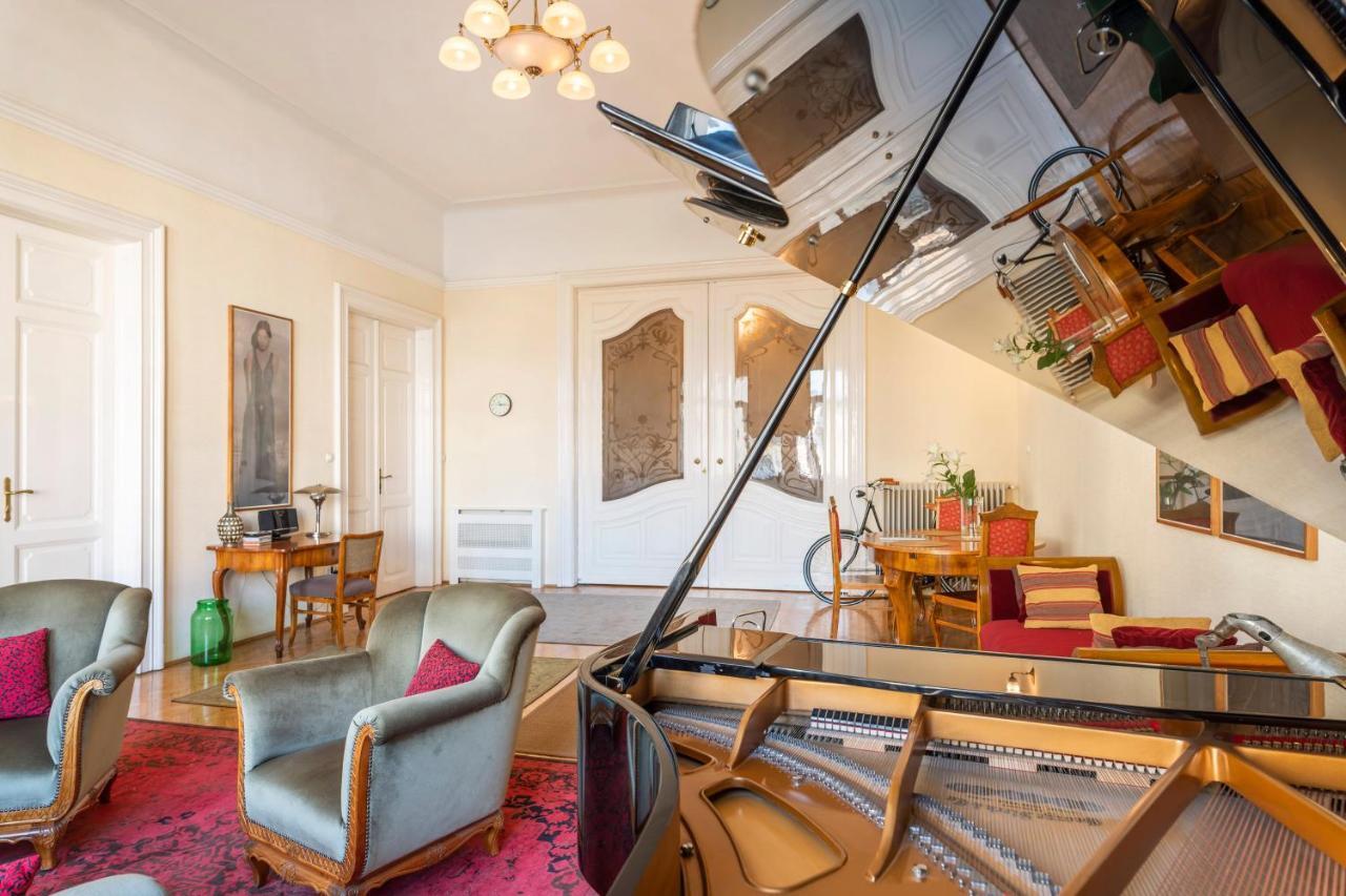 Ferienwohnung Stunning Spacious Art Nouveau Apart , Grand Piano Budapest Exterior foto