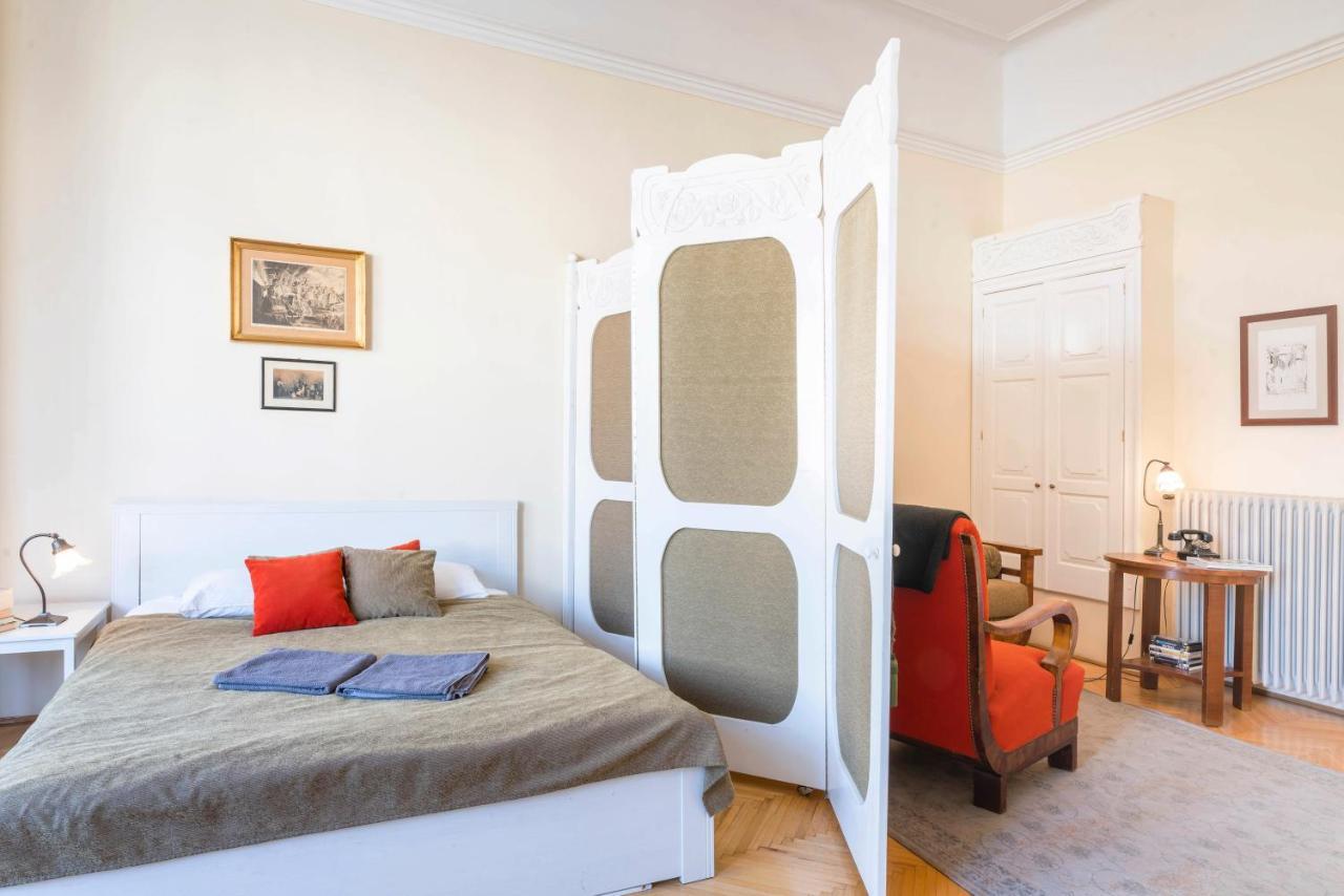 Ferienwohnung Stunning Spacious Art Nouveau Apart , Grand Piano Budapest Exterior foto